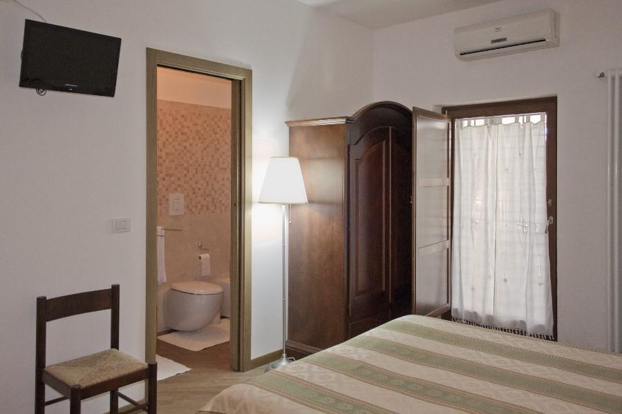 Grotta Cilicia B&B Noci Habitación foto